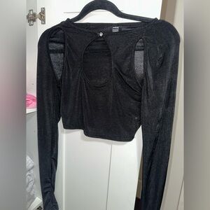 🖤Black Long Sleeve Crop Top🖤